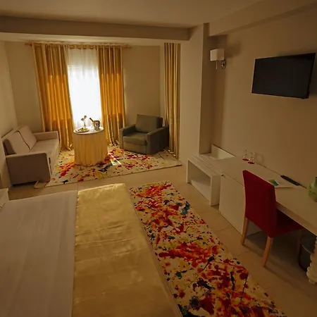 Hotel Sun